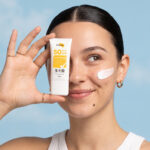 Leke Karşıtı Güneş Kremi SPF 50++ 50 ml - Leke Karşıtı - Alpha Arbutin & Hyaluronik Asit İçerikli - UVA & UVB Koruma - Yüz ve Vücut  İçin - Görsel 2